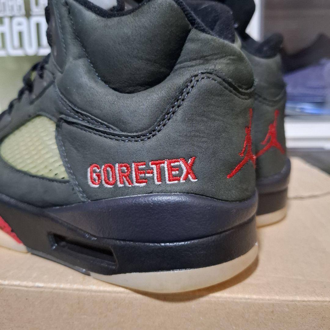 美品　Nike WMNS Air Jordan 5 Retro GORE-TEX