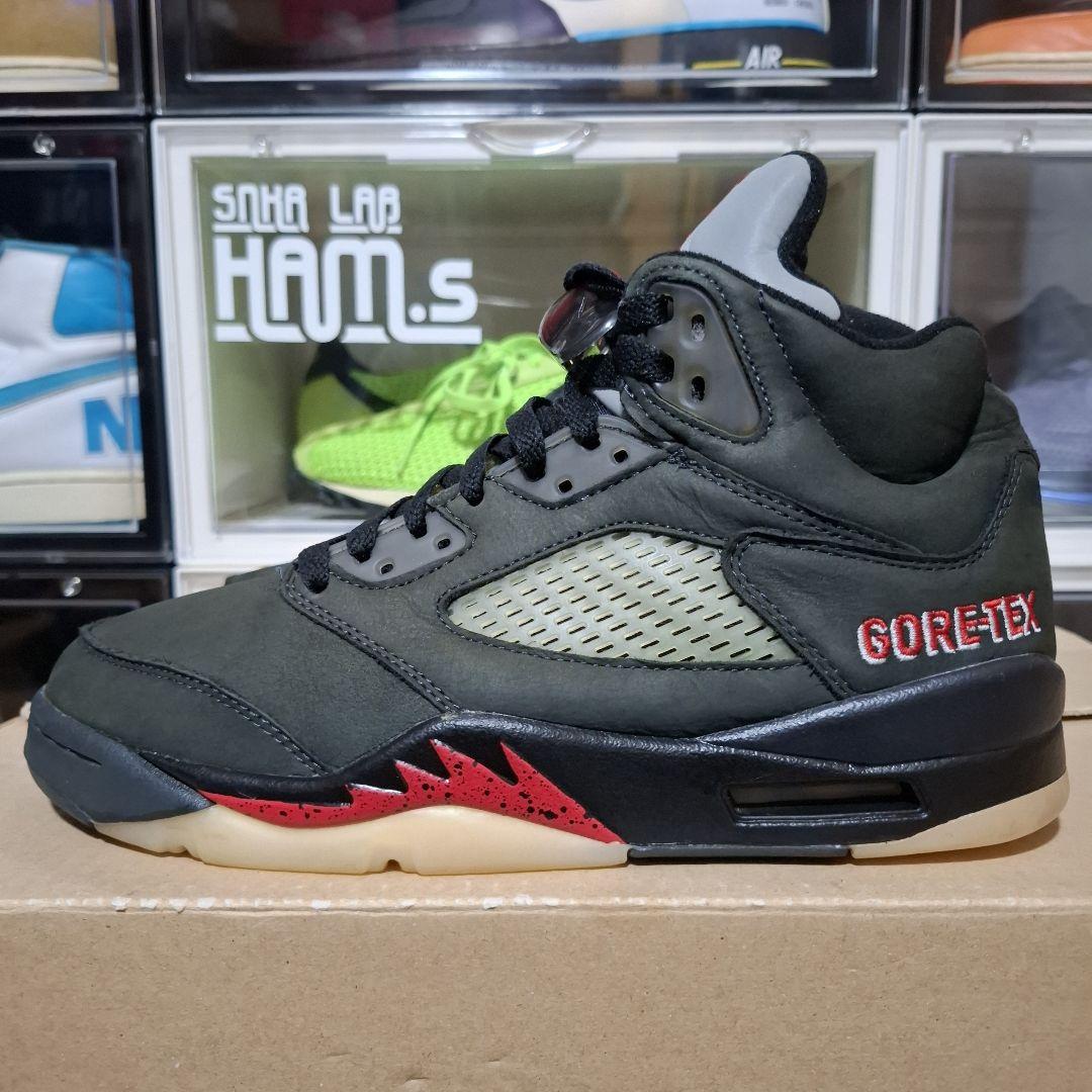 美品　Nike WMNS Air Jordan 5 Retro GORE-TEX