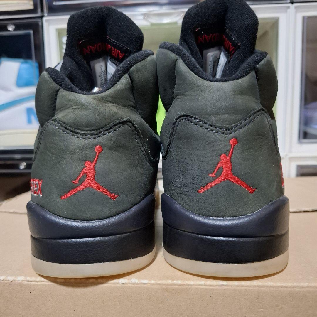 美品　Nike WMNS Air Jordan 5 Retro GORE-TEX