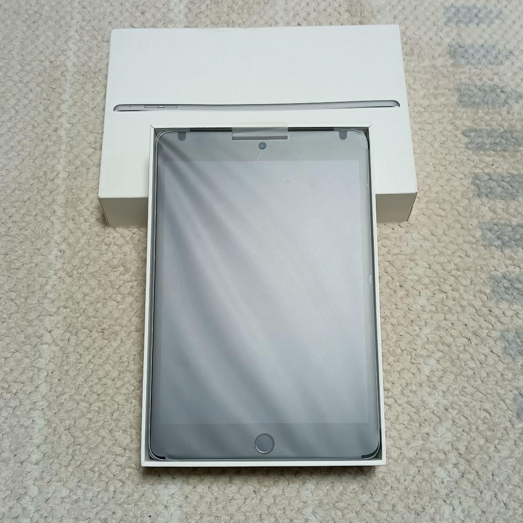 ️Apple iPadmini4 128GBwi-fiモデル シルバー♥に近い
