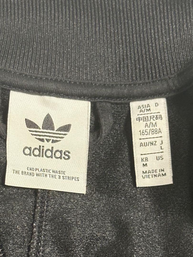アディダス 有名人着用スーパースタージャージadidas トラックジャケット 黒