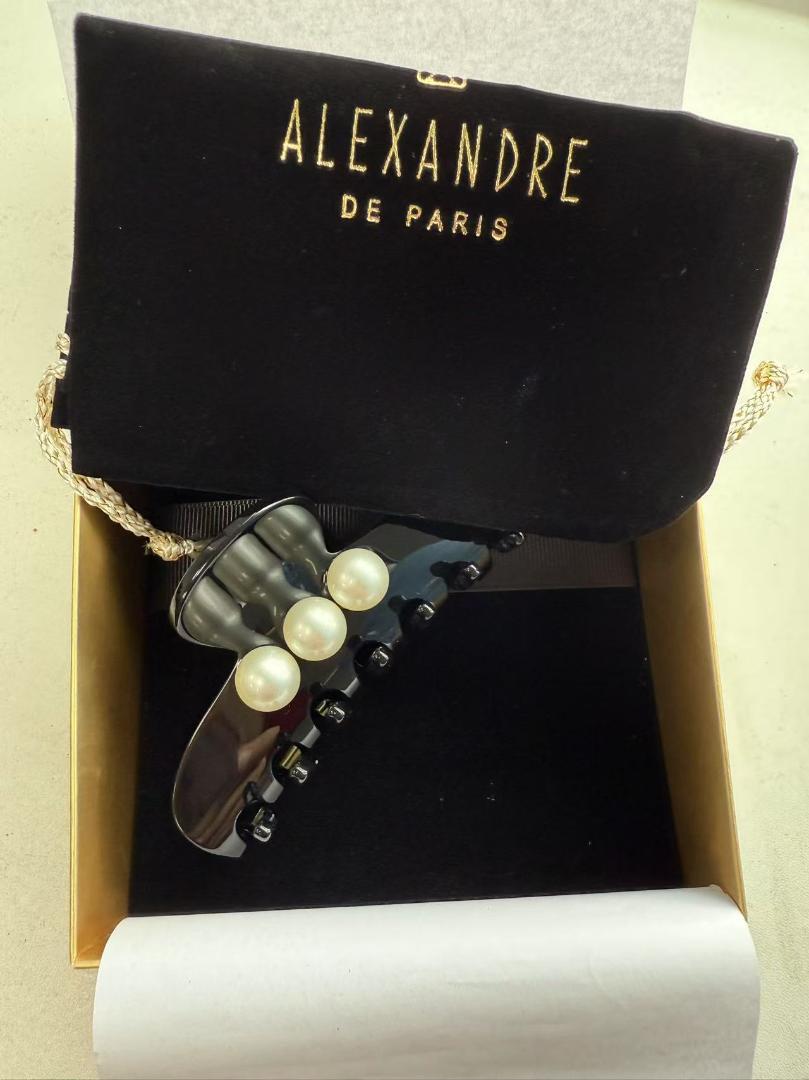 ALEXANDRE DE PARIS/パール付きヘアクリップ /黒 ALEXANDRE DE PARIS パール付きヘアクリップ 黒Sサイズ （ACCL