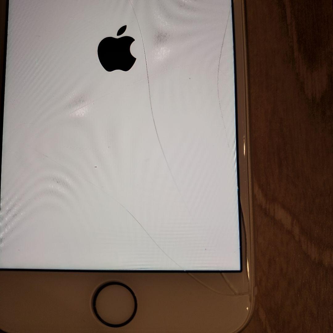 iPhone8 ゴールド 64G画面ひび割れ iPhone8 64G 画面ひび割れあり スマートフォン本体