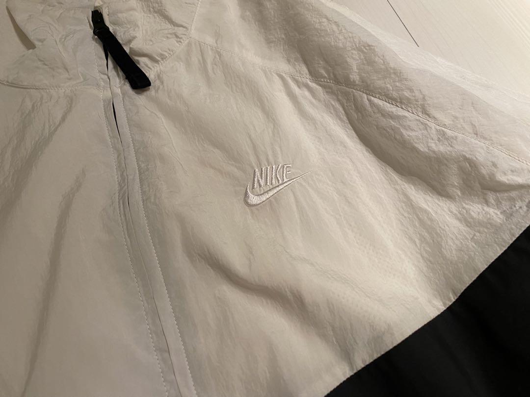 Nike ナイロンジャケット ホワイト/ブラック