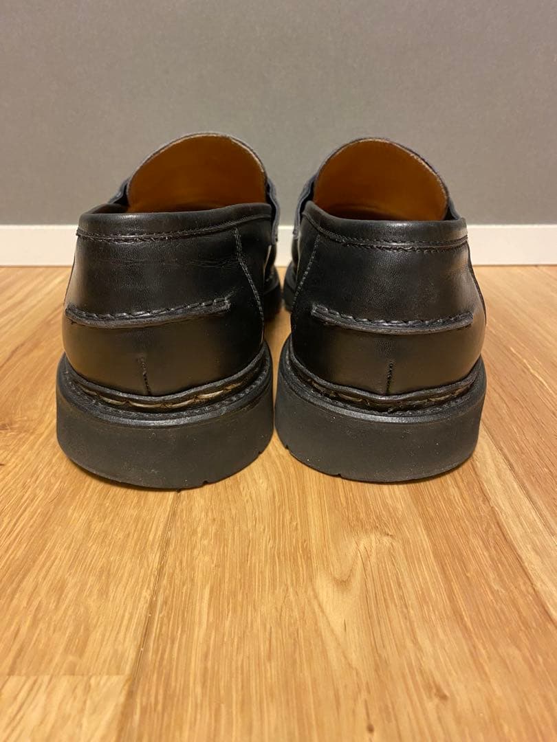 Berwick ブラックレザー ローファー　5293