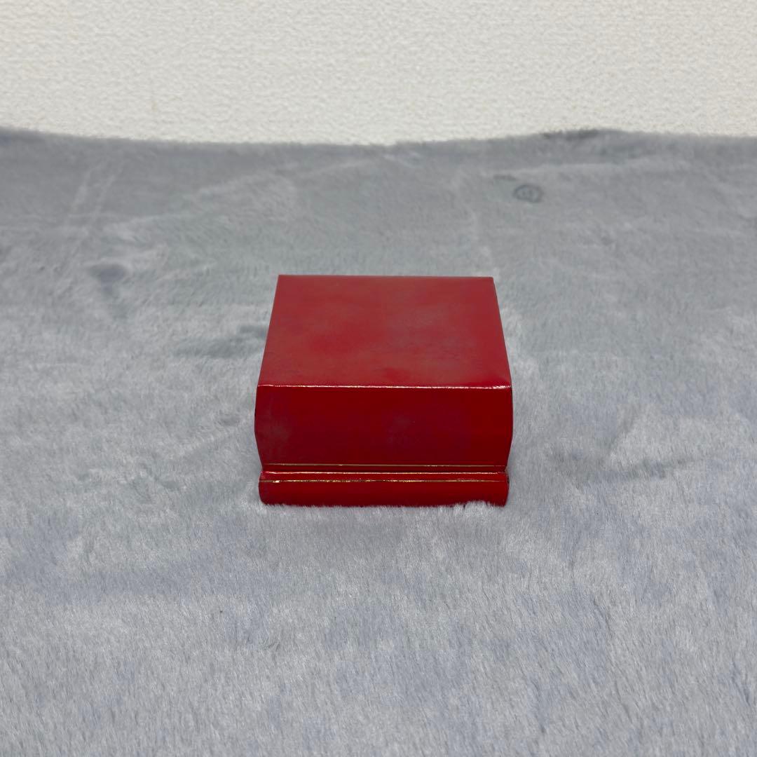 ウォッチボックス 赤