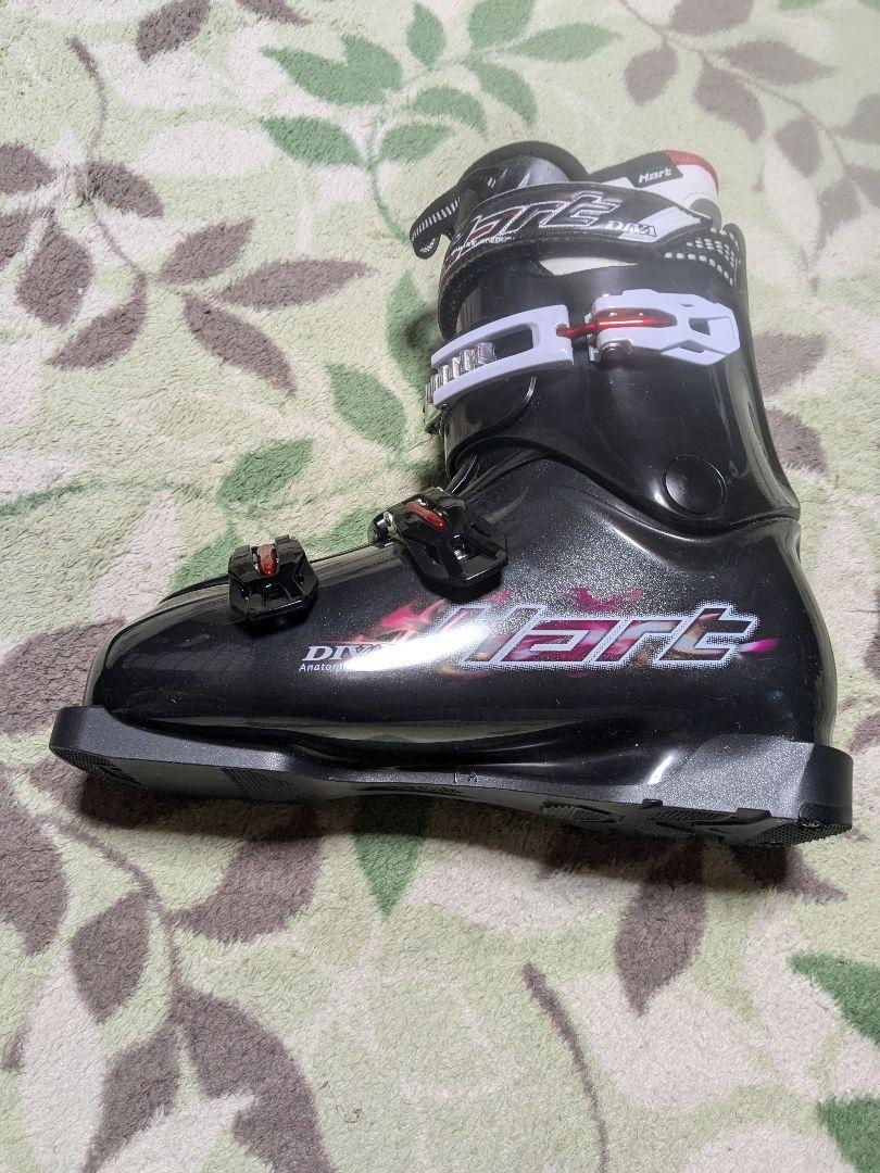 HART DIVA　スキーブーツ2/7〜27.5中古(難あり)