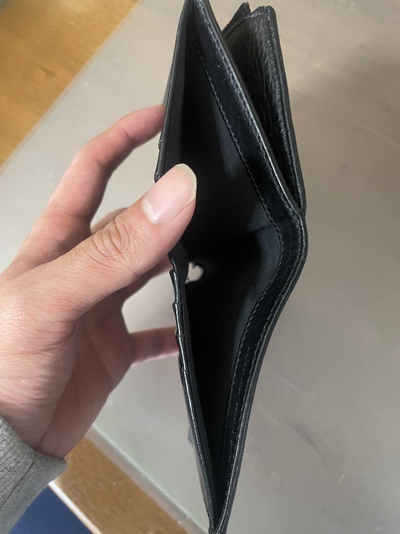 メゾンマルジェラ二つ折り財布