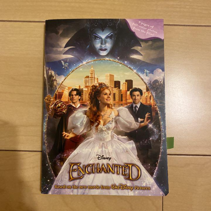 メルカリ 大人気ディズニー映画 魔法にかけられての英語の本 洋書 7 中古や未使用のフリマ メルカリ 大人気ディズニー映画 魔法にかけられての英語の本 洋書 7 中古や未使用のフリマ