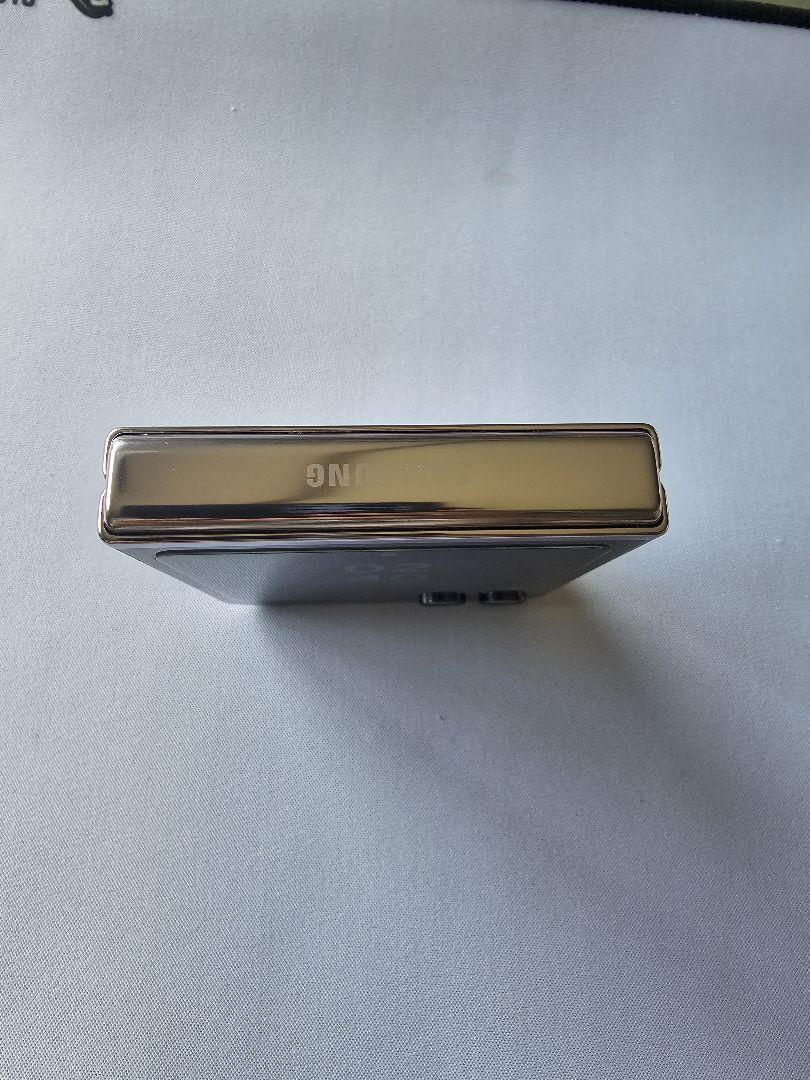 Galaxy Z flip5 256GB 海外版