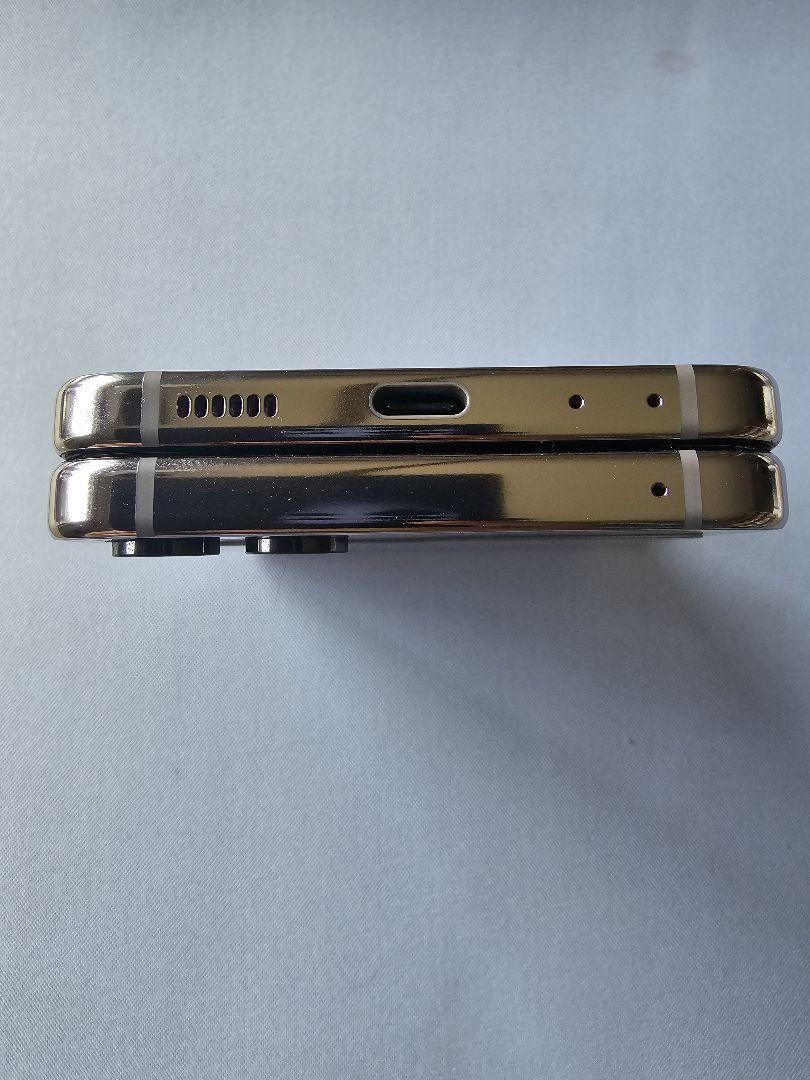 Galaxy Z flip5 256GB 海外版