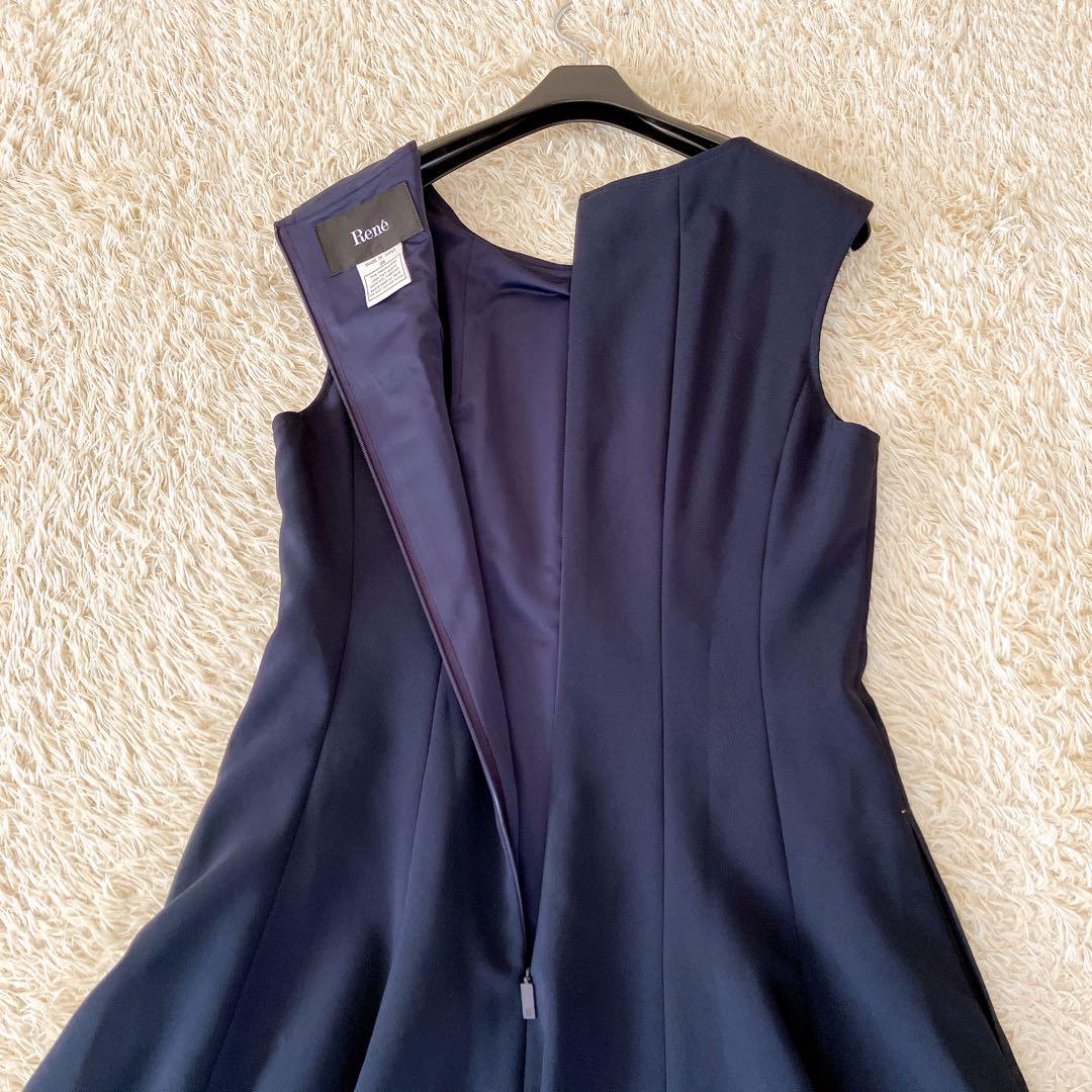 美品✨ルネ 2021年 フィット&フレアドレス 大きいサイズ38 ネイビー 美品✨ルネ 2021年 フィット&フレアドレス 大きいサイズ38 ネイビー