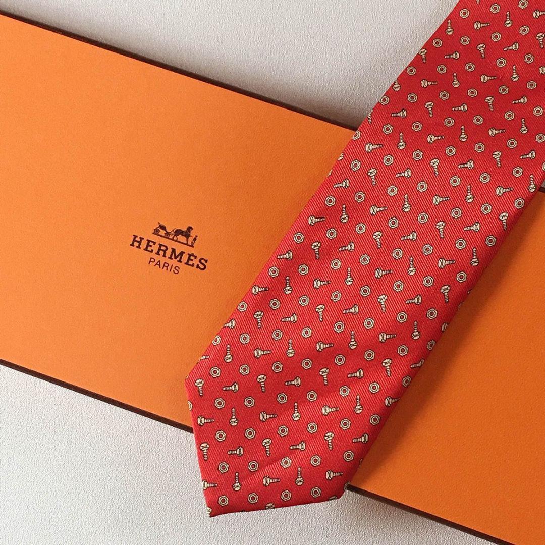 【超美品】HERMES ネクタイ エルメス シルク100% 良品】HERMES エルメス ネクタイ ブルー シルク100 高級 ハイ