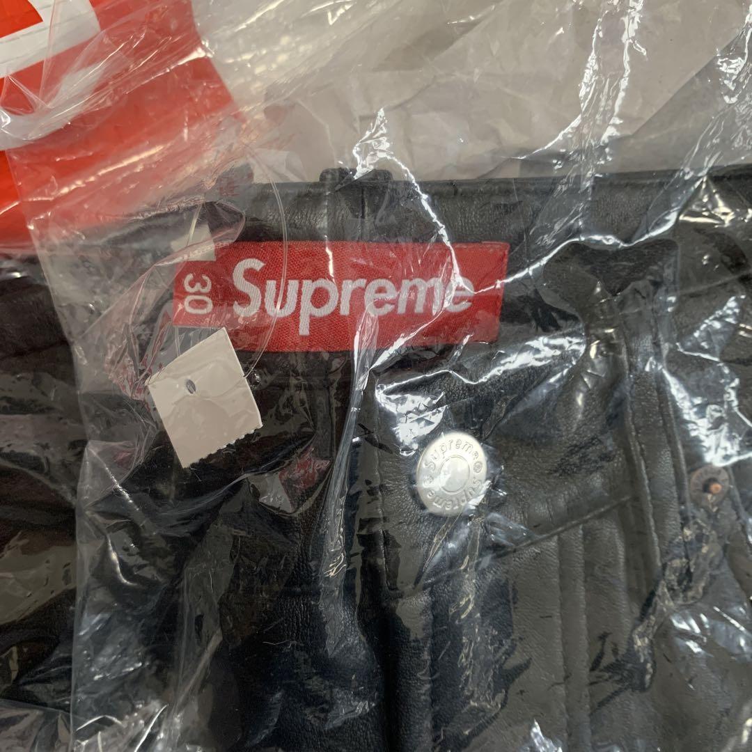 パンツ Supreme leather baggy short