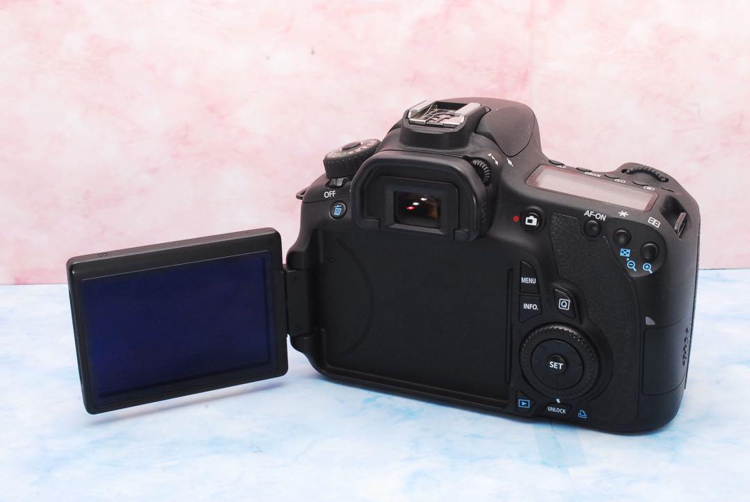 Canon EOS 60D★超望遠レンズ付Wレンズ★一眼レフカメラ★バッグ付