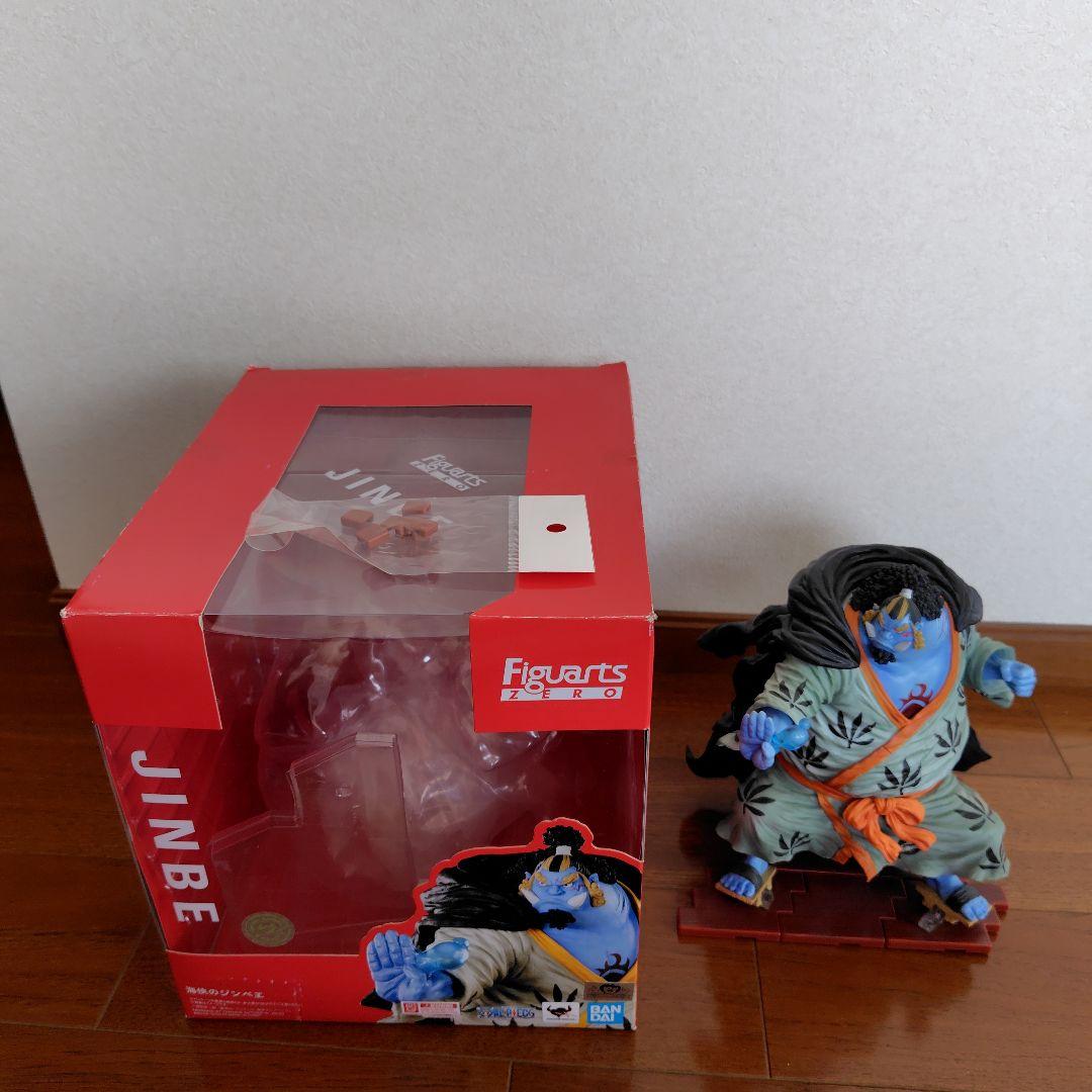 ワンピース　Figuartsznro ジンベエ　海峡のジンベエ