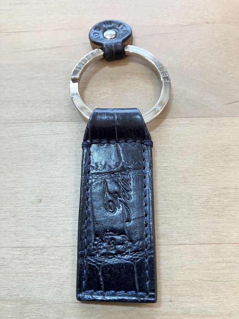 フェリージ　Felisi レザーキーホルダー　ネイビー　新品未使用　タグ付き