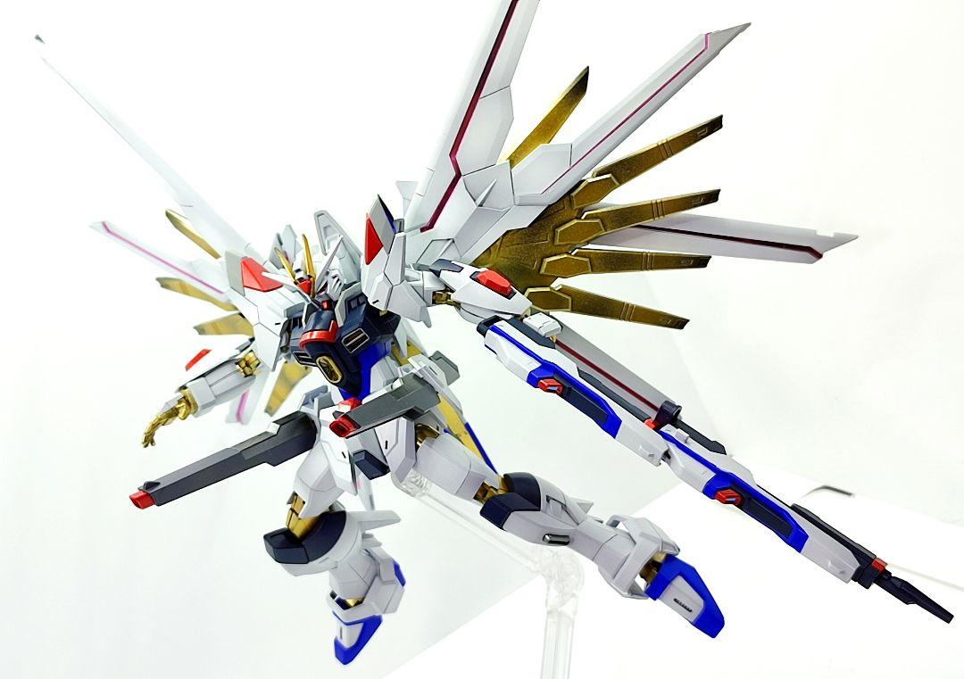 HG マイティーストライクフリーダムガンダム 全塗装 完成品＋