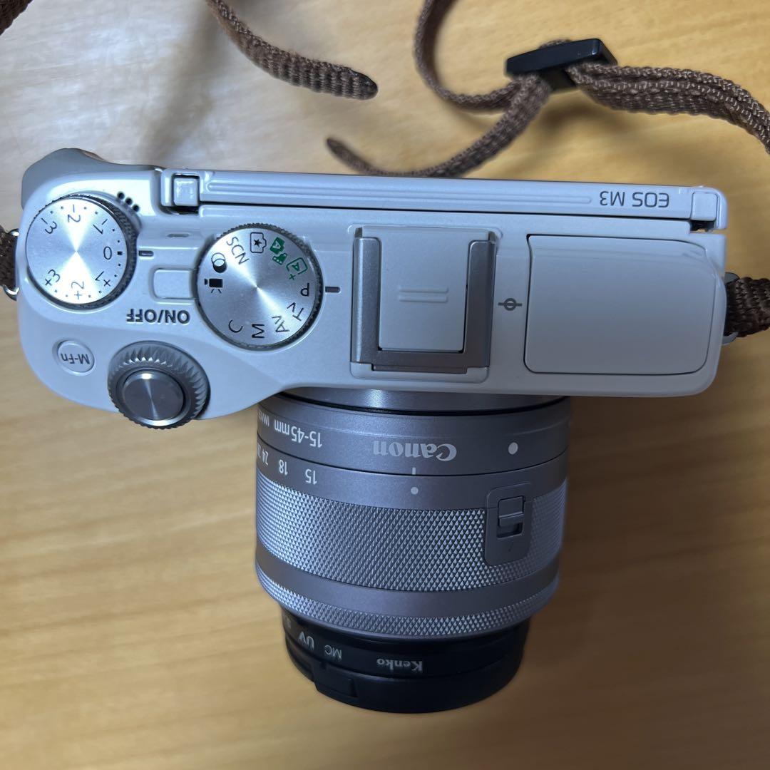 【美品】CANON  EOS M3 ダブルレンズキット ミラーレス一眼カメラ