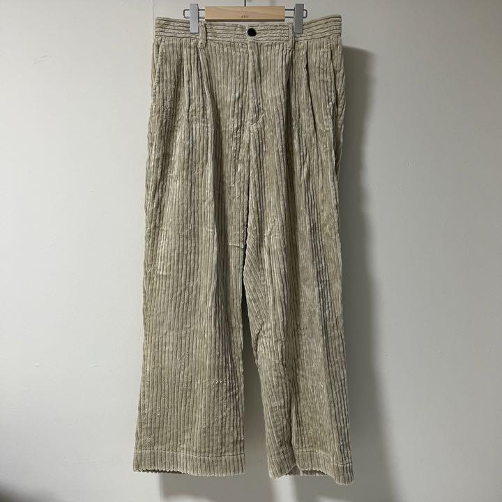 UNIVERSAL PRODUCTS ジャンボコーデュロイパンツ 1ldk - メルカリ UNIVERSAL PRODUCTS ジャンボコーデュロイパンツ 1ldk - メルカリ