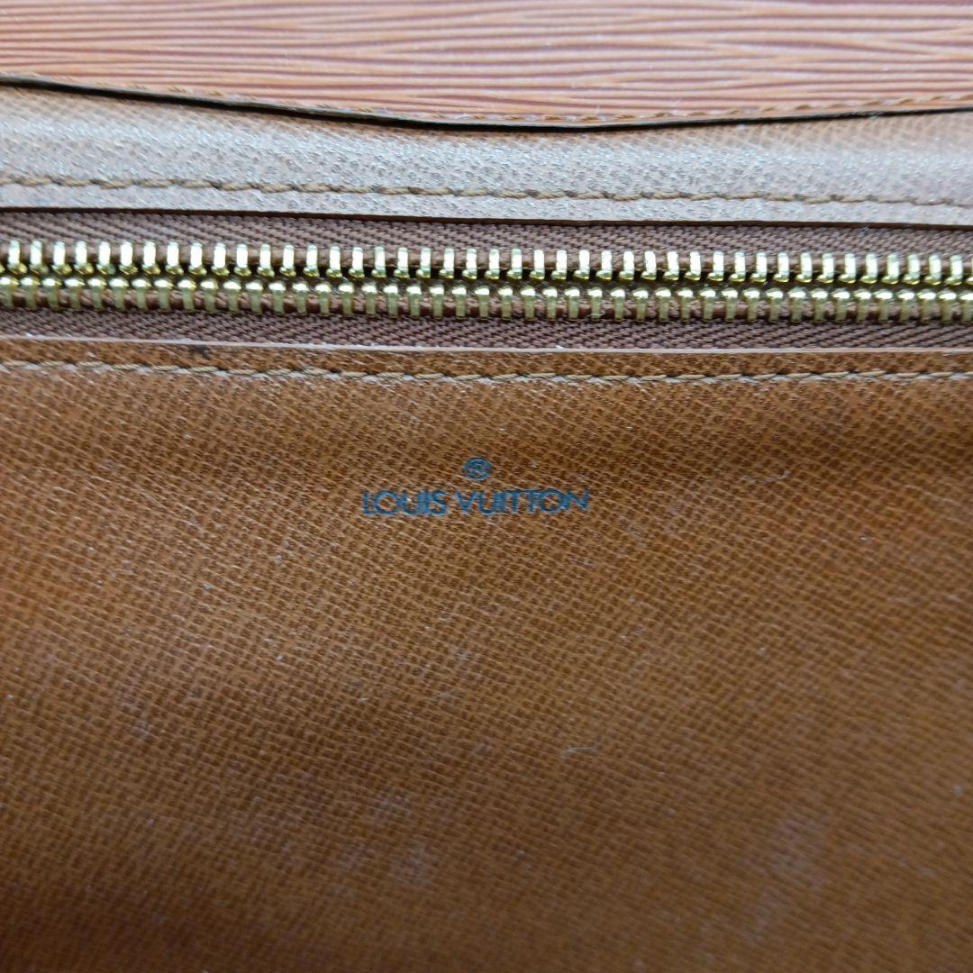 2-2220 LOUISVUITTON エピ モンテニュー27 クラッチバッグ
