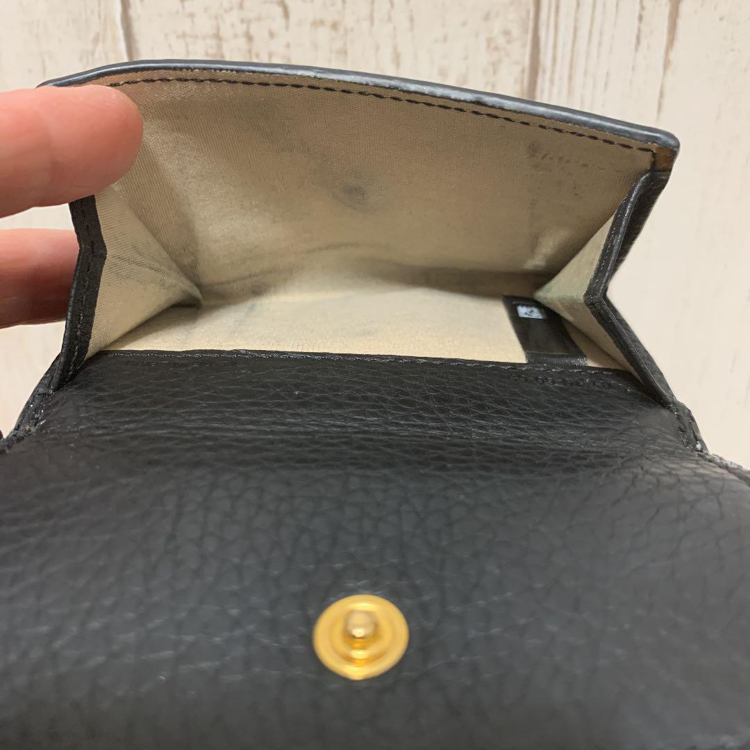 Chloe クロエ アルファベットチャーム 三つ折り 財布 - メルカリ