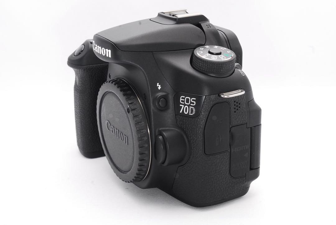 ⭐️バッテリー2個付！⭐️Canon EOS 70D⭐️Wi-Fi搭載⭐️一眼レフカメラ