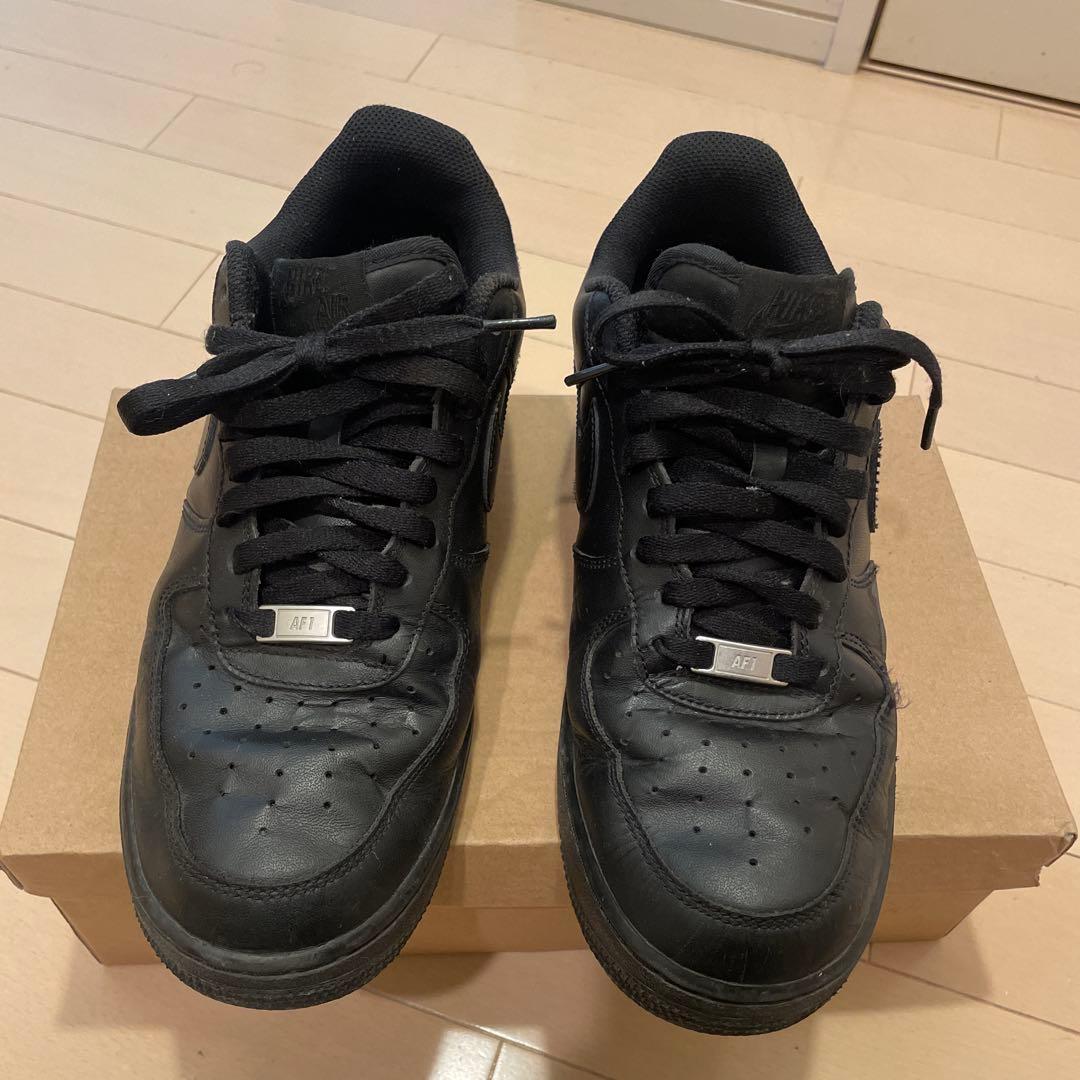 Nike Air Force 1 ブラック