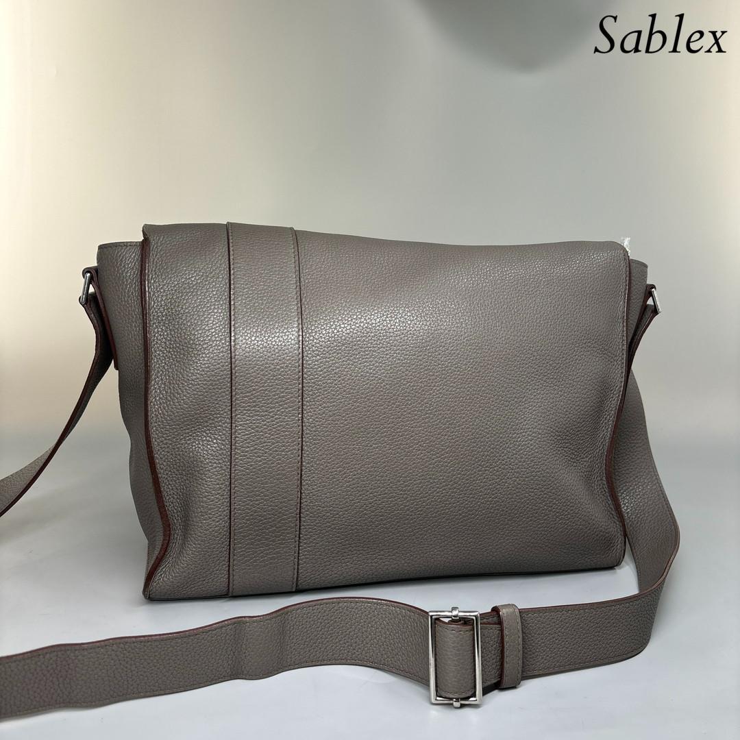 【新品同様】エルメス サックアルフレッド35 トリヨンクレマンス エタン □P刻