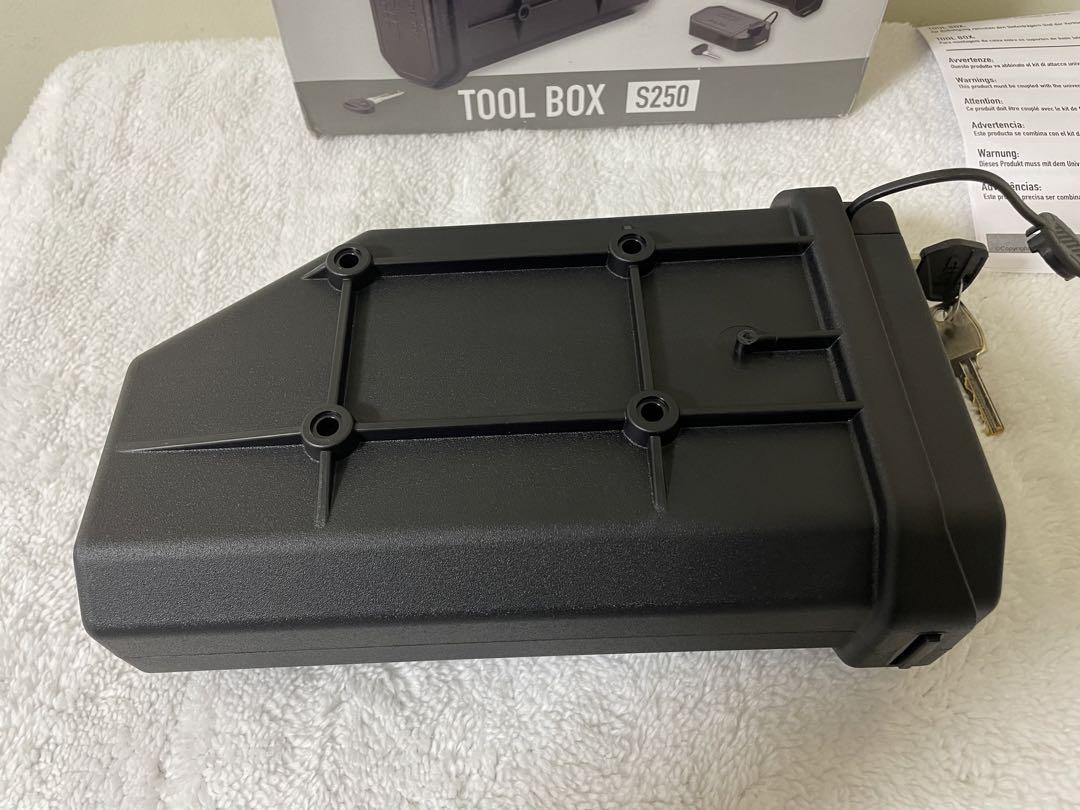 美品　GIVI S250 TOOL BOX ツールボックス