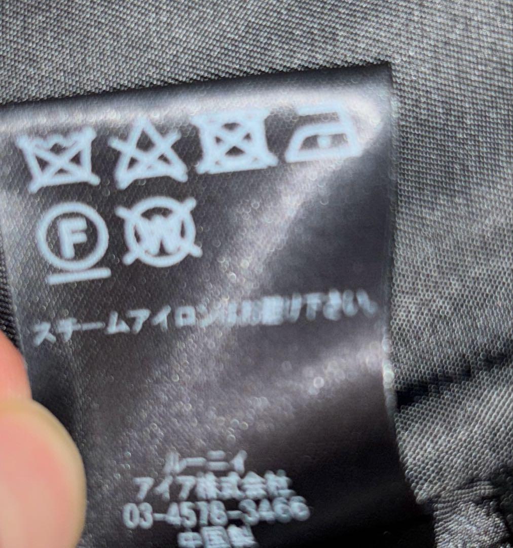 リバーミニスカート