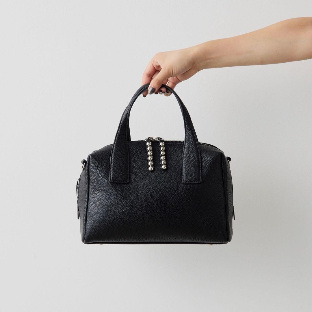 Runfree マダラ・サーモン & ベジタブル・ベリー 800g ×4