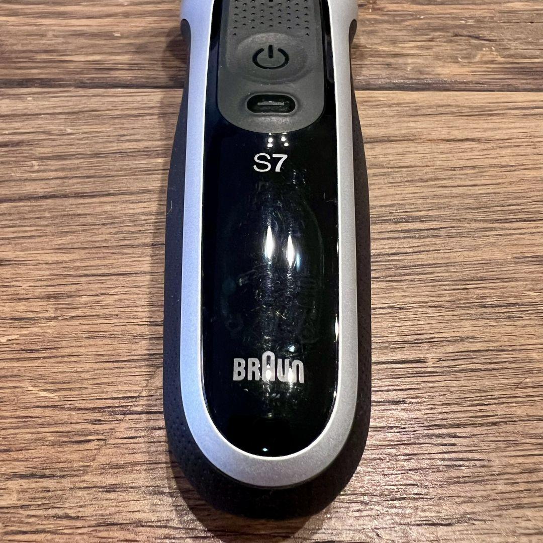 ブラウン電動シェーバー　S7　type5764