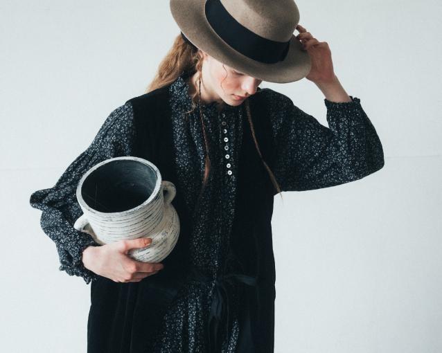 nest Robe : 24aw リネンヴィンテージフローラルプリントブラウス nest Robe : 24aw リネンヴィンテージフローラルプリントブラウス