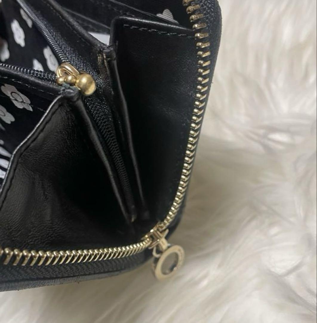 MARY QUANT【マリークワント】　ラウンドファスナー　長財布　ブラック