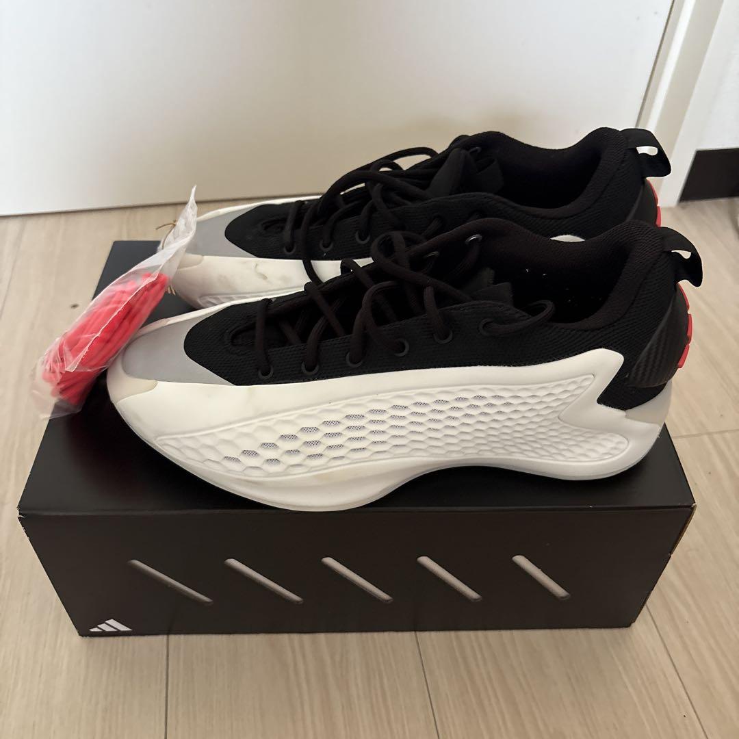 adidas アンソニーエドワーズ1