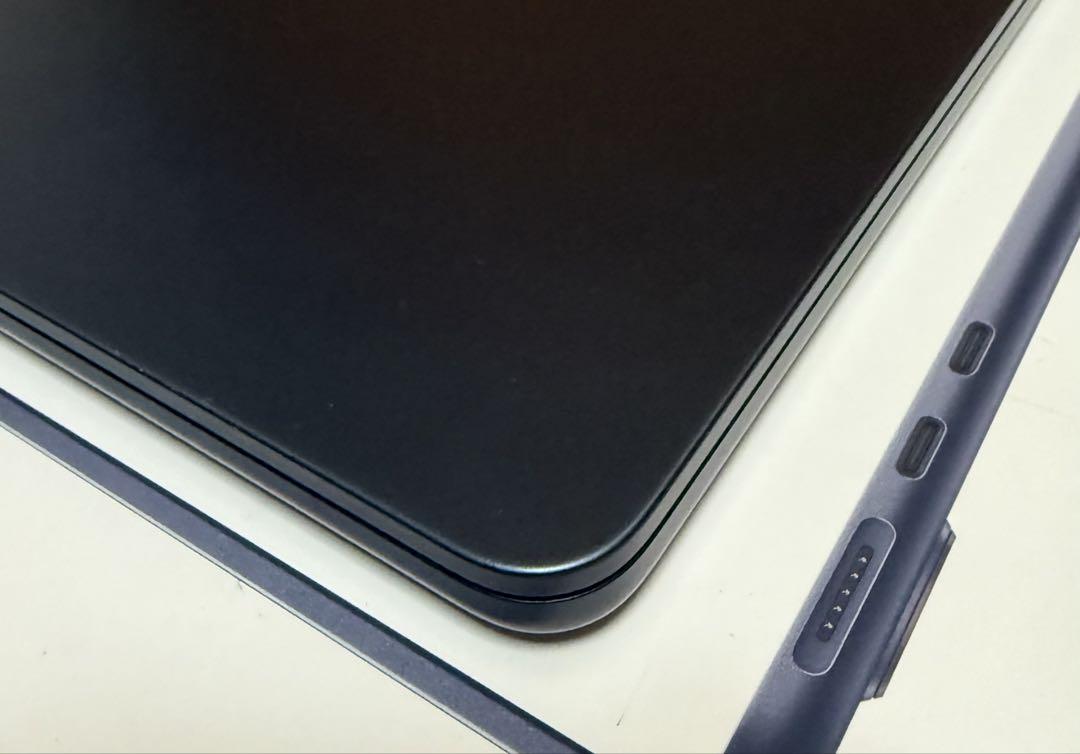 美品-Macbook Air M2-16-512 Office付き