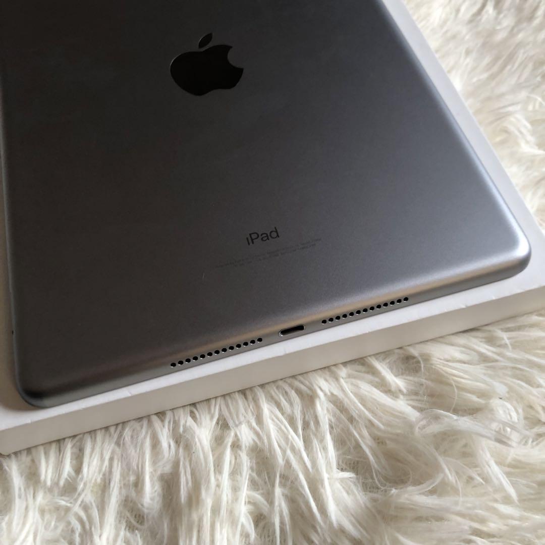 完動品】iPad 第6世代 32GB SIMフリー【すぐ発送】 - メルカリ