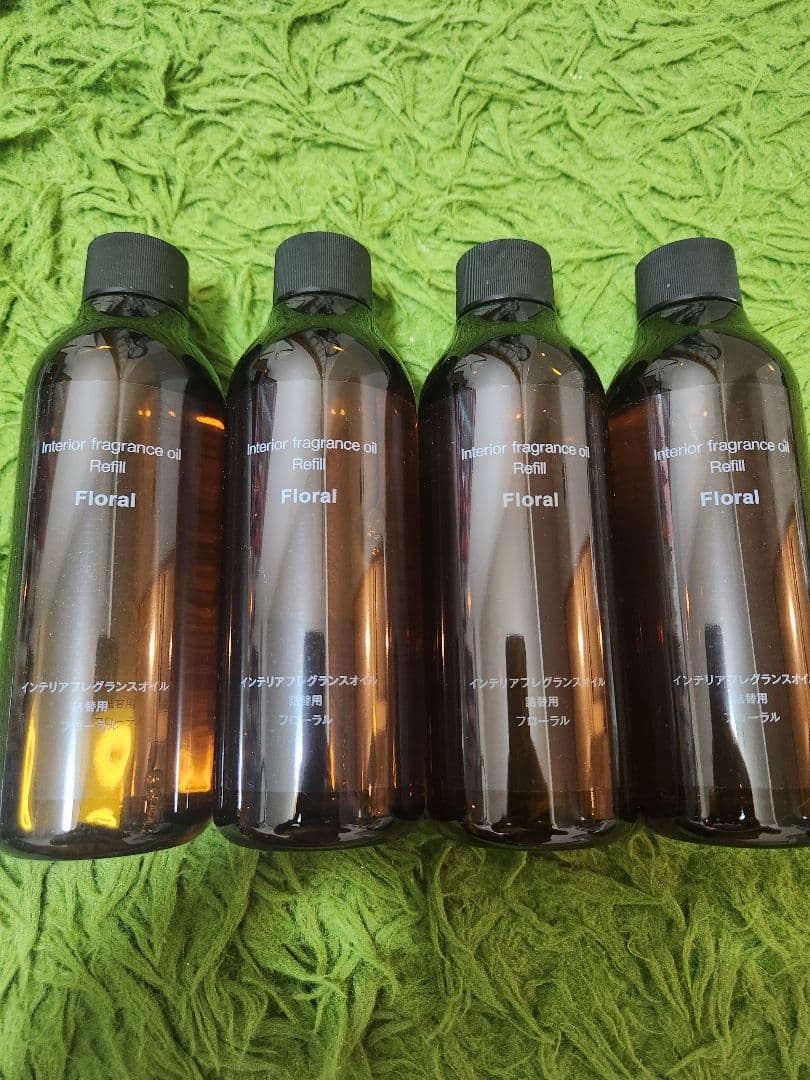 【無印良品 インテリア フレグランスオイル詰替用フローラル200mL】4本セット