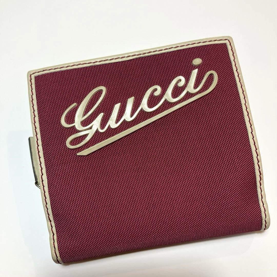 国内直営**GUCCI**  ロゴ 二つ折りウォレット GUCCI グッチ ロゴ クルーズライン 二つ折り 財布 コンパクト