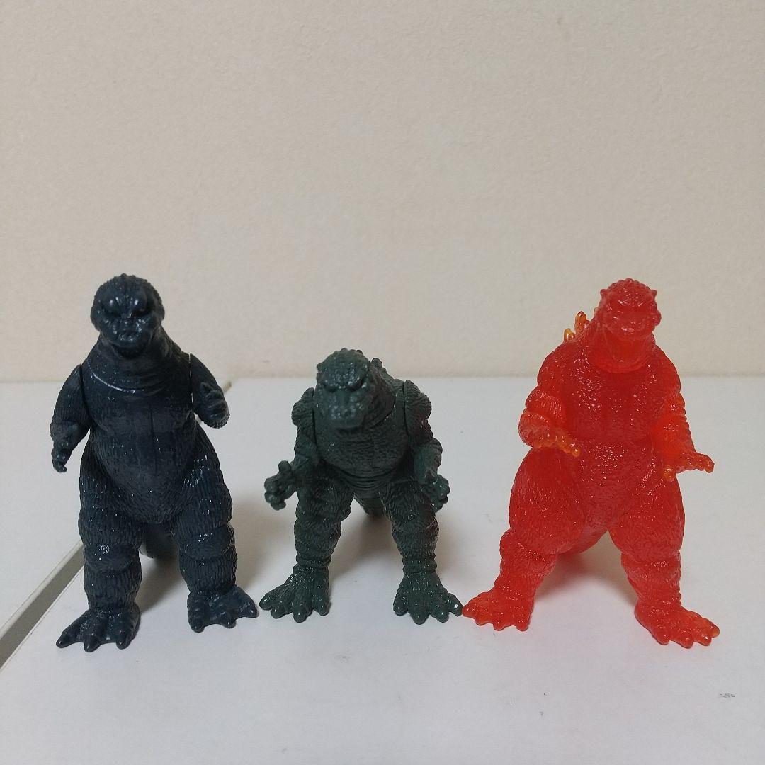 ゴジラシリーズ人形3体