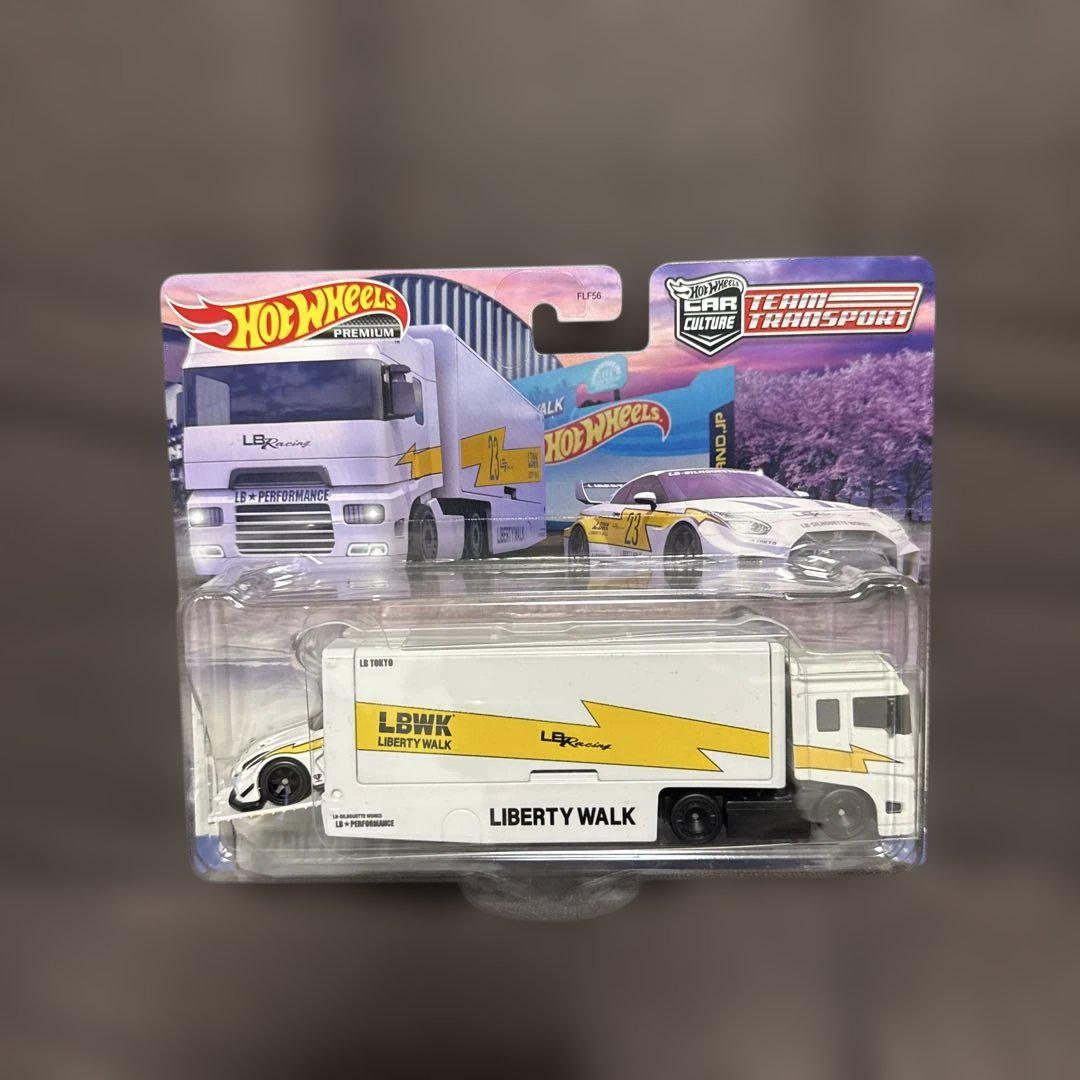 ホットウィール　チームトランスポート 日産&トヨタセット