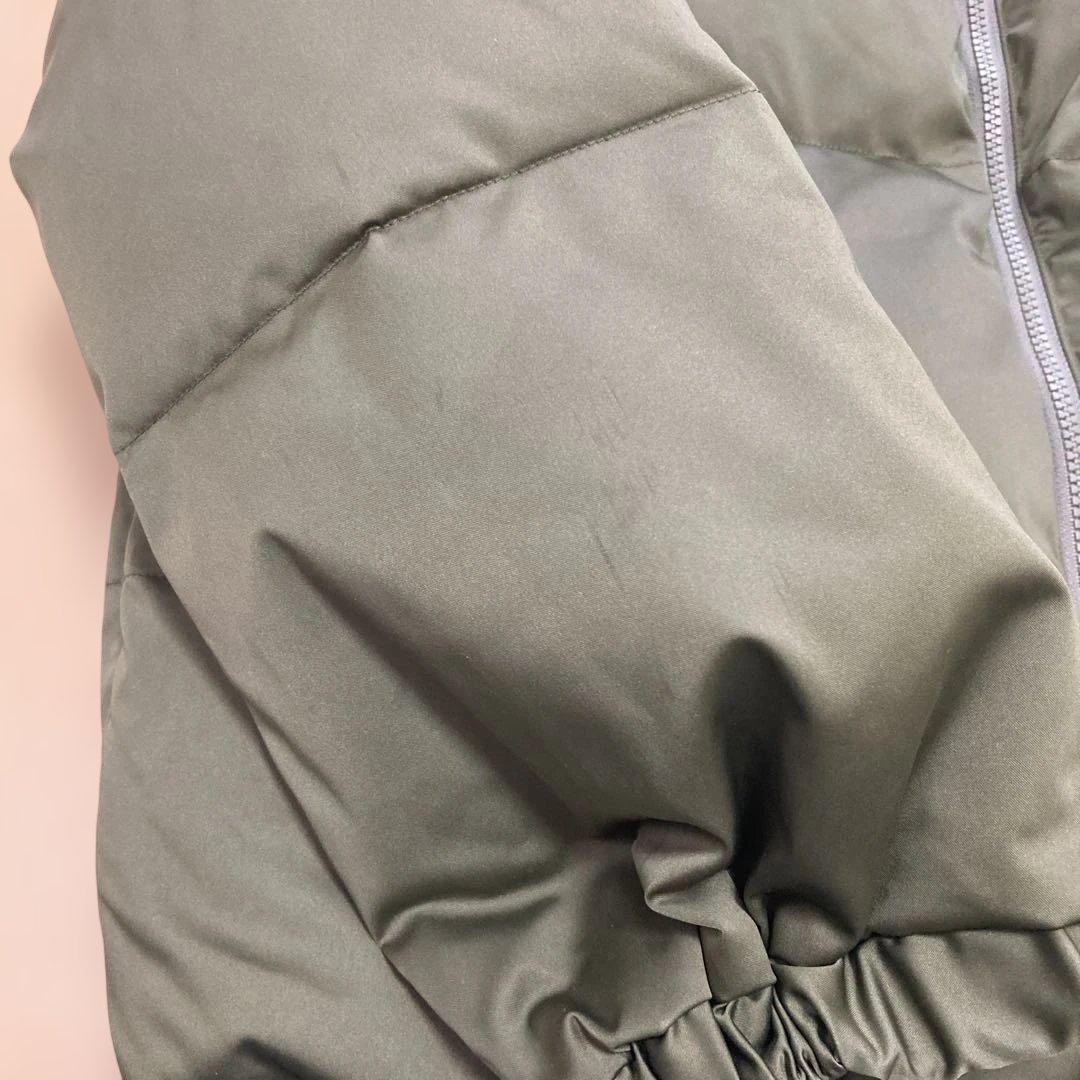 KAIKOカイコー　ダウンジャケット　メンズ カーキ