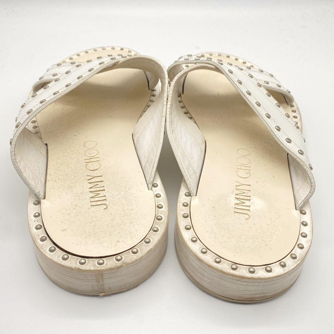 JIMMY CHOO・ジミーチュウ・サンダル・スタッズ・白・ベージュ