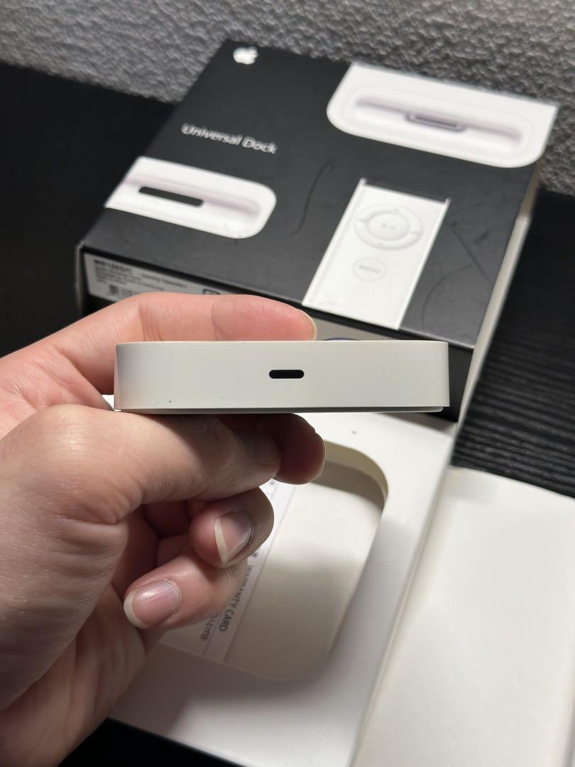 ポータブルプレーヤー Universal Dock