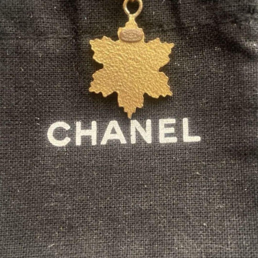 CHANEL 雪モチーフ　チャーム