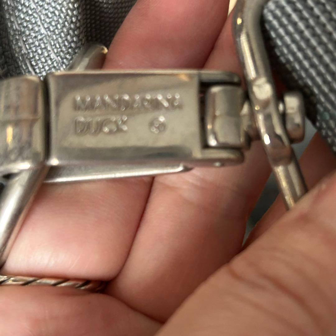 MANDARINA DUCK マンダリナダックショルダーバック斜めがけ未使用美品 MANDARINA DUCK マンダリナダックショルダーバック斜めがけ未使用美品