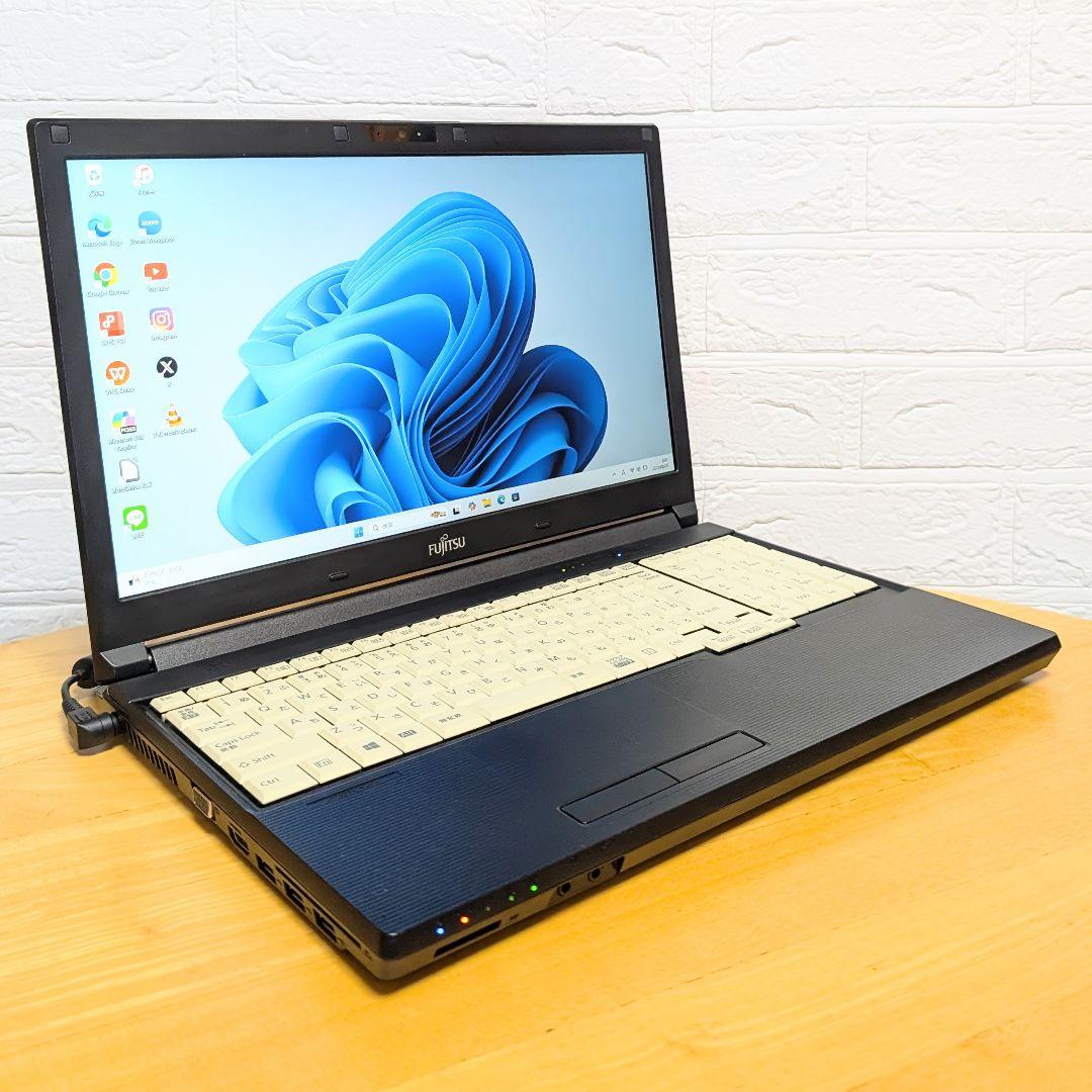 富士通 第8世代 i5 SSD Win11 ノートパソコン