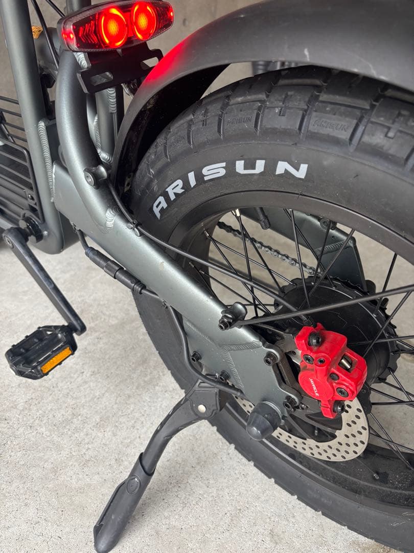 スカイグレー目立った傷や汚れなし