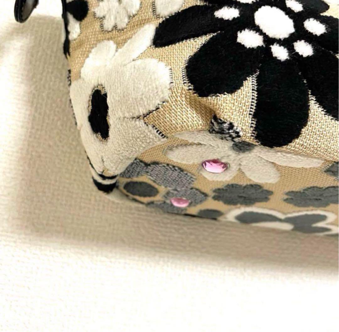 新品未使用 シンクビー マーガレット ハンドバック 花柄 刺繍